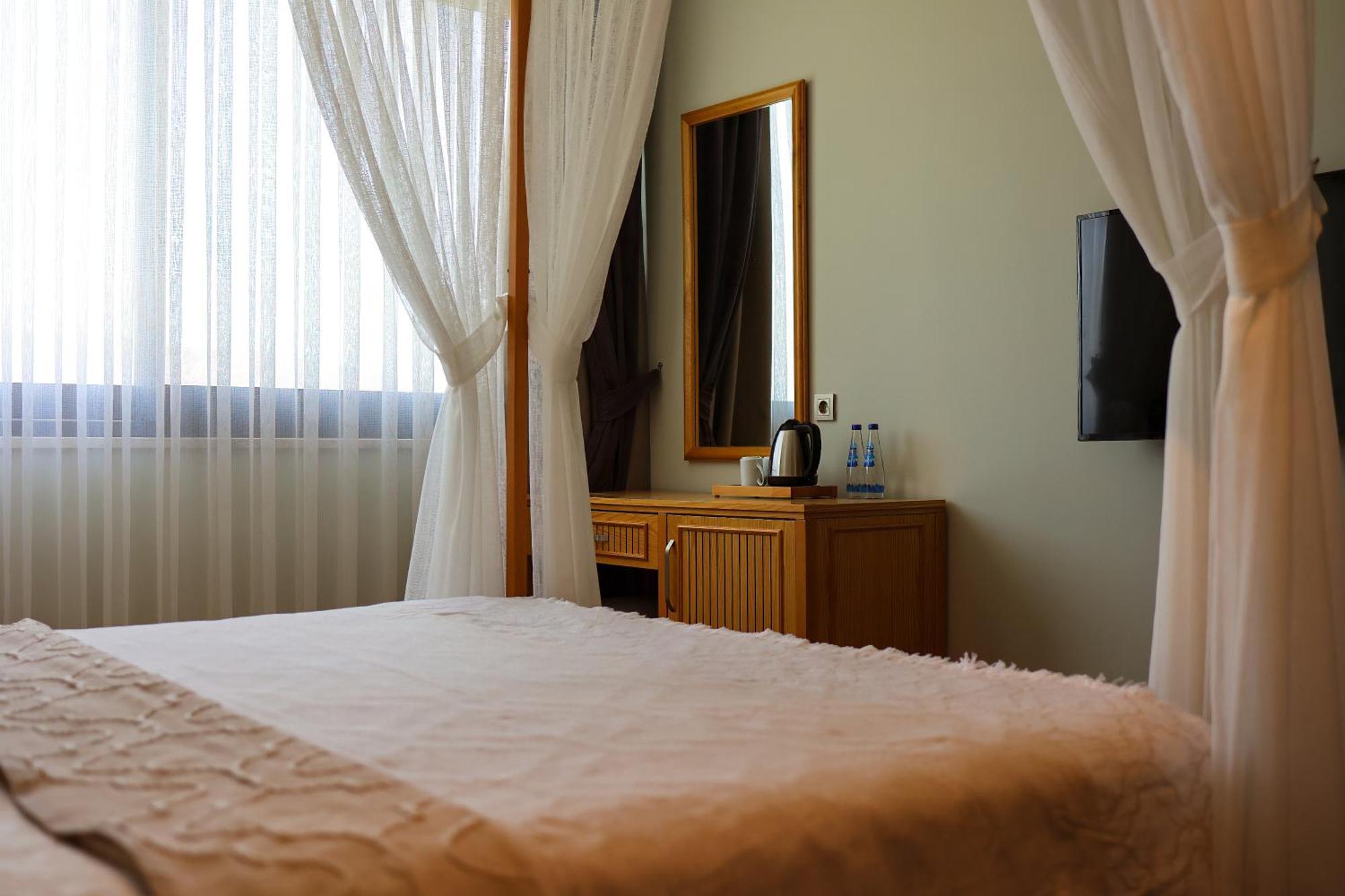 Marin Alacati Hotel Buitenkant foto