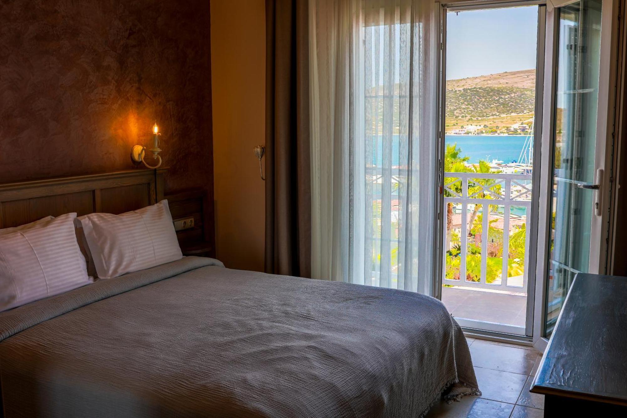 Marin Alacati Hotel Buitenkant foto