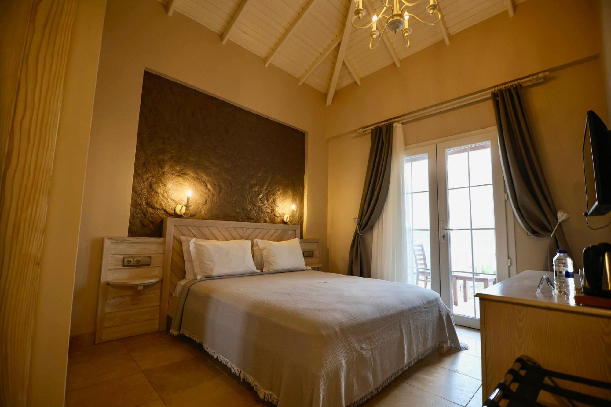 Marin Alacati Hotel Buitenkant foto